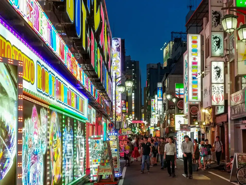 Photograph of Kabukicho-dori Street in Japan